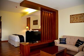 Eastern Palace Hotel