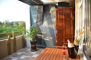 Eastern Palace Hotel