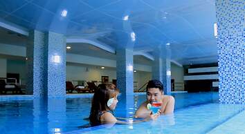 Eastern Palace Hotel