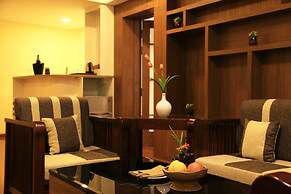 Eastern Palace Hotel