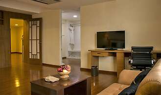 Eastern Palace Hotel