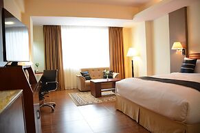 Eastern Palace Hotel