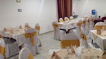 Sarathchandra Tourist Guest House