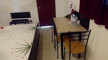 Sarathchandra Tourist Guest House