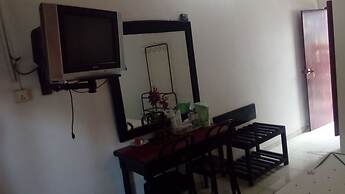 Sarathchandra Tourist Guest House