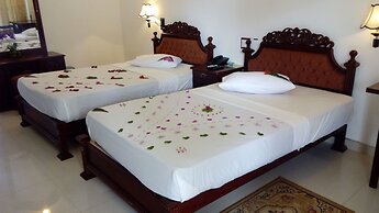 Sarathchandra Tourist Guest House