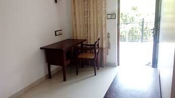 Sarathchandra Tourist Guest House