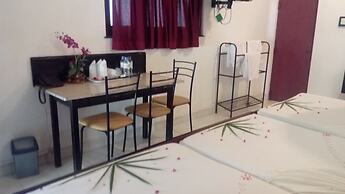 Sarathchandra Tourist Guest House