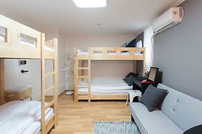 The Blossom Yeonnam Guesthouse