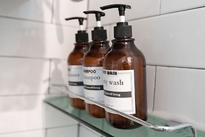 The Blossom Yeonnam Guesthouse