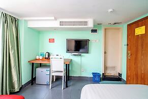 LN White House Hotel