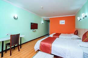 LN White House Hotel