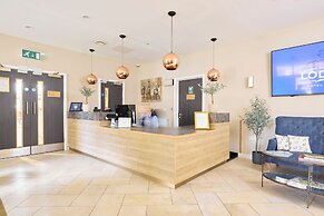 The Lodge Hotel