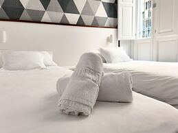 Flats Friends Soho Suites