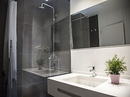 Flats Friends Soho Suites