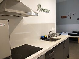 Flats Friends Soho Suites