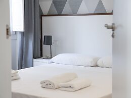 Flats Friends Soho Suites