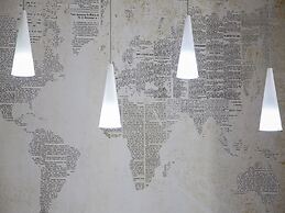 Flats Friends Soho Suites