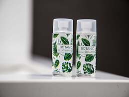 Flats Friends Soho Suites