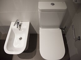 Flats Friends Soho Suites