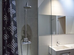 Flats Friends Soho Suites