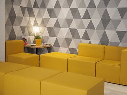 Flats Friends Soho Suites