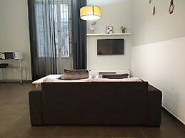 Flats Friends Soho Suites