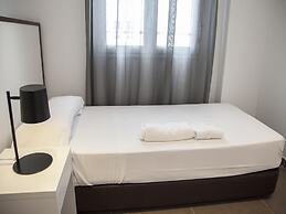 Flats Friends Soho Suites