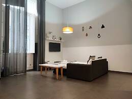 Flats Friends Soho Suites