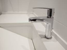 Flats Friends Soho Suites