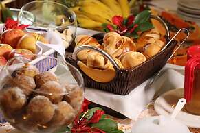 Hotel Pousada Esmeralda