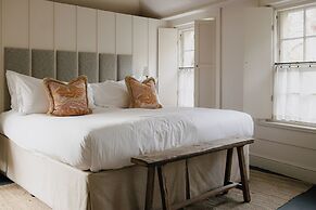 No.15 by GuestHouse, Bath