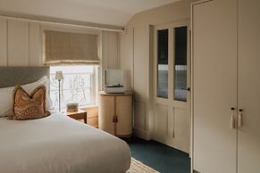 No.15 by GuestHouse, Bath