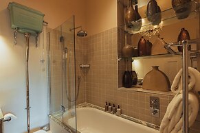 No.15 by GuestHouse, Bath