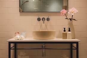 No.15 by GuestHouse, Bath