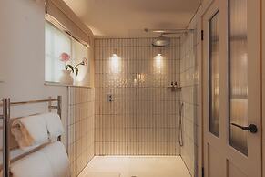 No.15 by GuestHouse, Bath