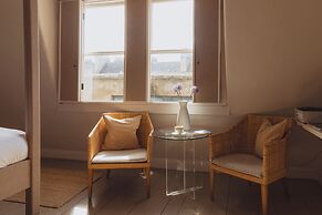 No.15 by GuestHouse, Bath