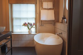 No.15 by GuestHouse, Bath