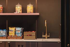 No.15 by GuestHouse, Bath