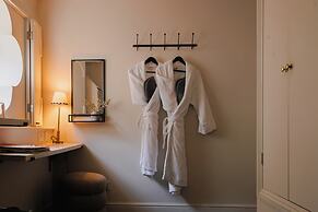 No.15 by GuestHouse, Bath