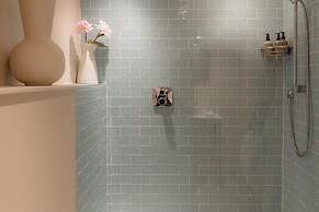 No.15 by GuestHouse, Bath