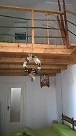 B&B PompeiLog