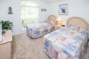 Sarah's Hampton Lakes Villa