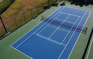 Sarah's Hampton Lakes Villa