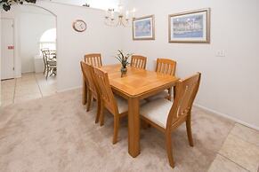 Sarah's Hampton Lakes Villa