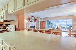 Oceanfront Condo with Spacious Patio and Private Walkway to the Beach 