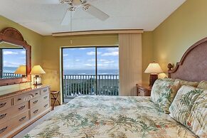 Oceanfront Condo with Spacious Patio and Private Walkway to the Beach 