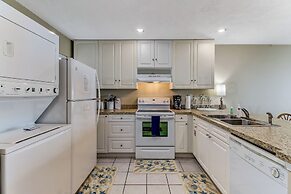 Coral Sands 102 2 Br condo by RedAwning