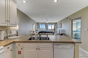 Coral Sands 102 2 Br condo by RedAwning