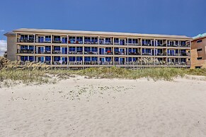 Coral Sands 102 2 Br condo by RedAwning